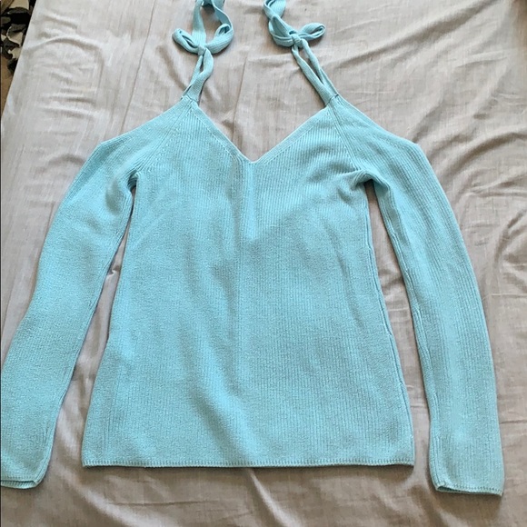 blue sweater - Picture 2 of 2